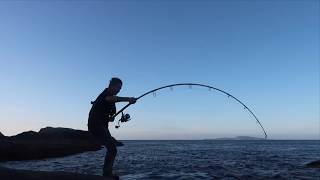 Fishing the South Coast rocks for huge fish [upl. by Oika]