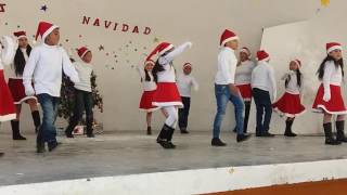 Navidad Rock bailable navideñoChelsea Casas [upl. by Bertolde]