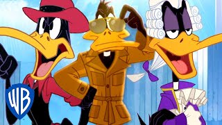 Looney Tunes en Latino  Daffy Disfrazado  WB Kids [upl. by Ateekram]