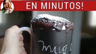 TORTA EN TAZA DE CHOCOLATE sin azúcar y MUY fácil [upl. by Amsirp83]