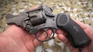 Webley amp Scott MKIV 38 Tanker Service Revolver Overview  Texas Gun Blog [upl. by Nakhsa]