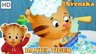 Daniel Tigers Kvarter 🛁 Badtid med Daniel  Videor för Barn [upl. by Haleelahk]