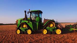 9RX Series  John Deere Tractors [upl. by Efron]