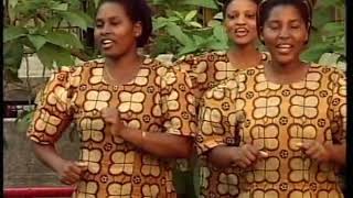 ROHO YANGU IRADHIUPENDO CHOIR STJAMES ANGLICAN CHURCH ARUSHA [upl. by Hanas]